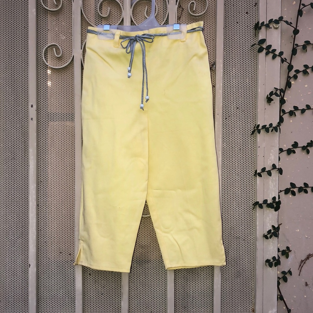 Cute little yellow pants with belt